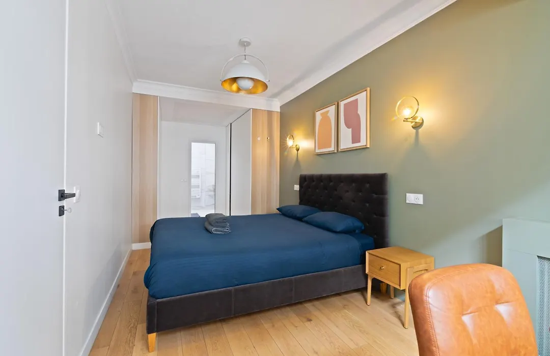 Appartement Quartier Arc De Triomphe 4 Free Netflix-1